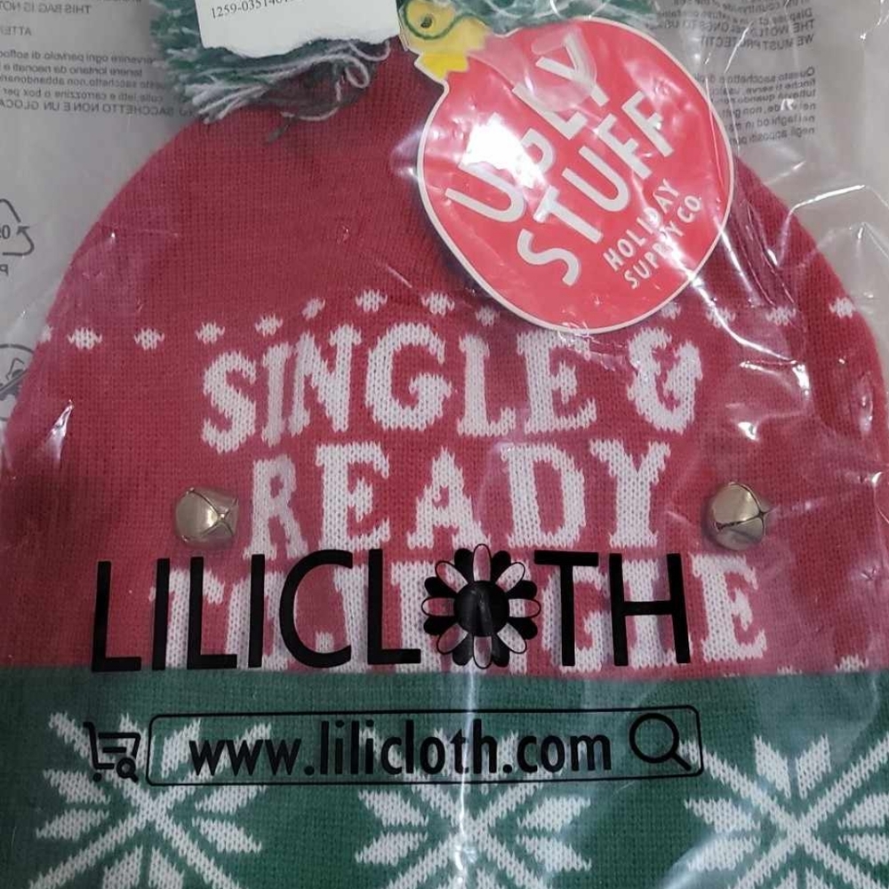 Single and ready to mingle hat